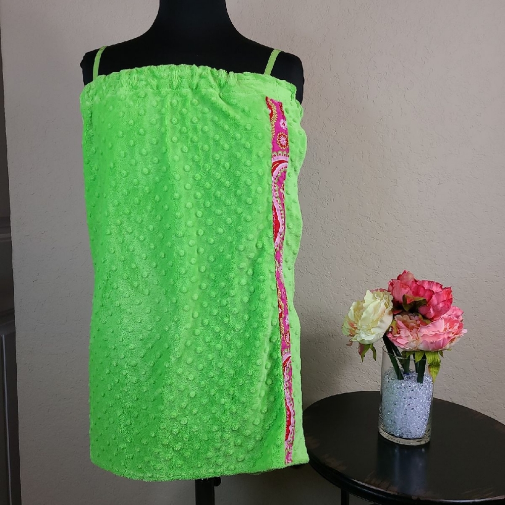 Minky Dots Shower Wrap